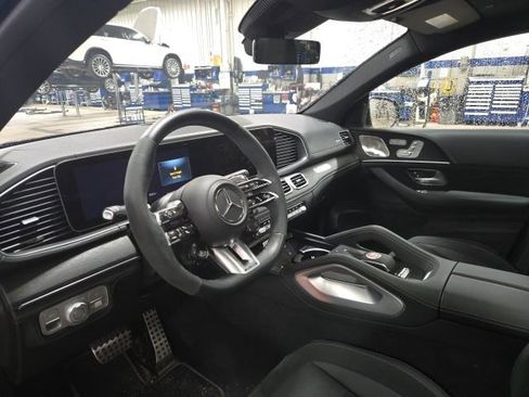 Certified 2025 Mercedes-Benz GLE 53 AMG 4MATIC Coupe image 5