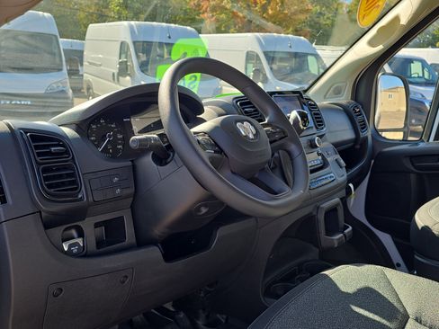 Used 2025 RAM ProMaster 2500 image 13