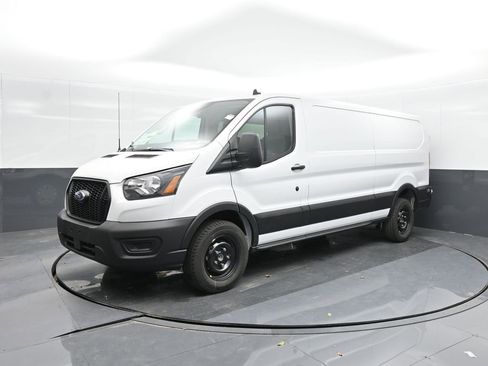 New 2024 Ford Transit 150 Low Roof image 18