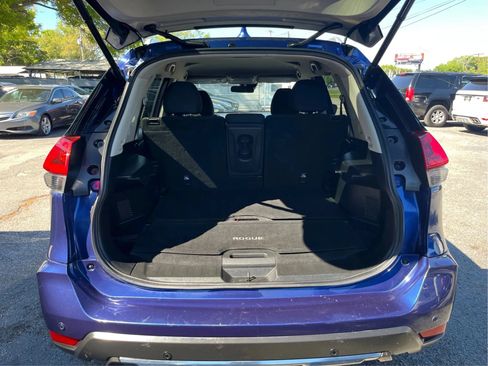 Used 2020 Nissan Rogue SV FWD image 6