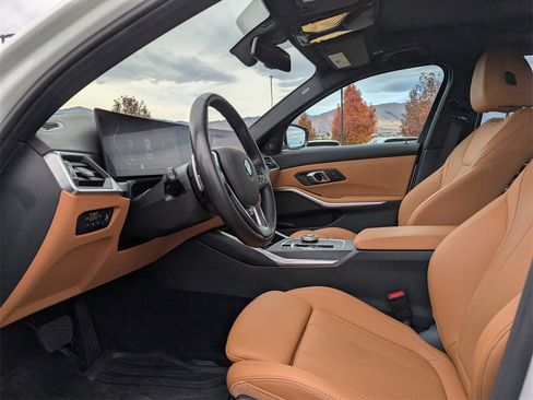 Used 2024 BMW 330i xDrive Sedan w/ Premium Package image 10