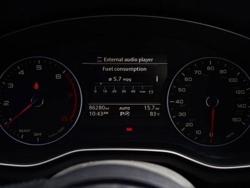 Used 2017 Audi A4 2.0T Ultra Premium w/ Convenience Package FWD image 28