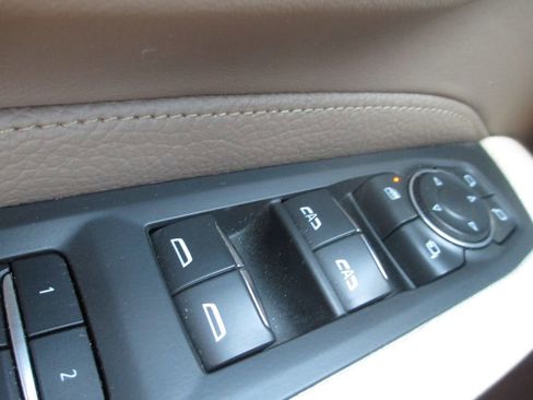 Used 2023 GMC Yukon Denali w/ Max Trailering Package AWD/4WD image 32