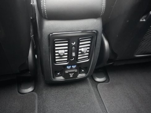 Used 2020 Jeep Grand Cherokee SRT image 26