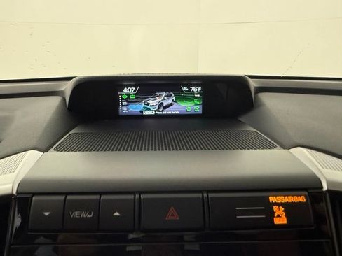 Used 2022 Subaru Ascent Touring AWD/4WD image 23