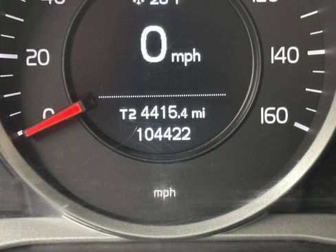 Used 2017 Volvo S60 T5 Dynamic image 34