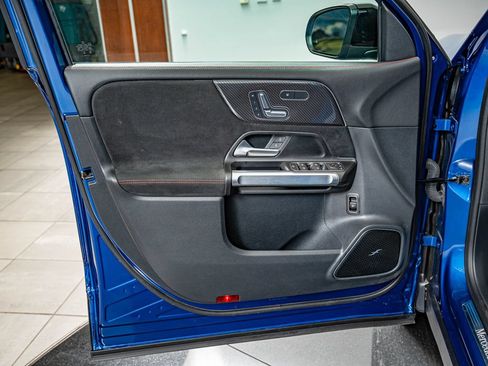 Certified 2024 Mercedes-Benz GLB 250 4MATIC image 19