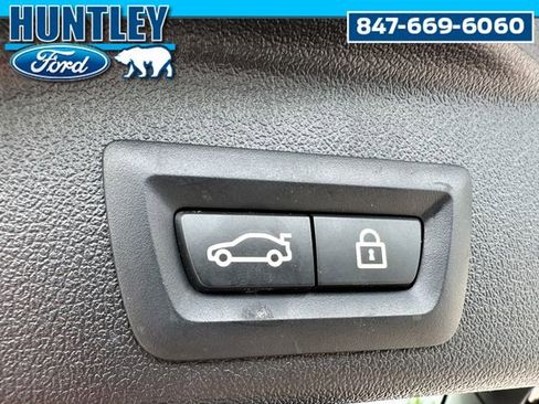 Used 2022 BMW X5 xDrive40i w/ Premium Package image 11