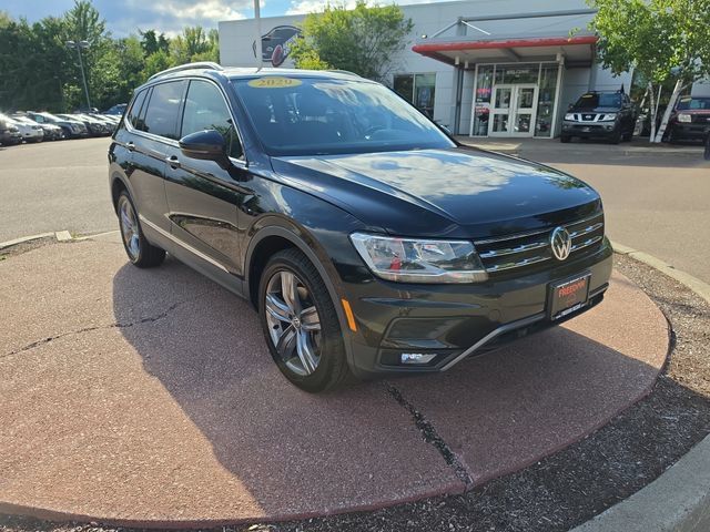 Used 2020 Volkswagen Tiguan SEL FWD image 7