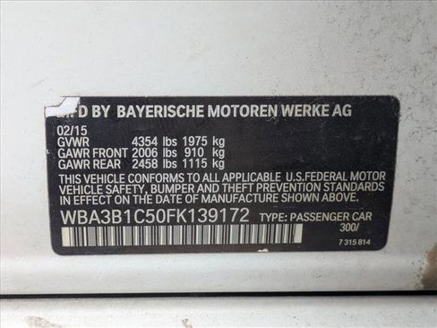 Used 2015 BMW 320i Sedan RWD image 18