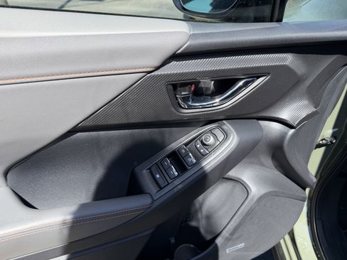 New 2026 Subaru Crosstrek 2.5i Limited AWD/4WD image 10
