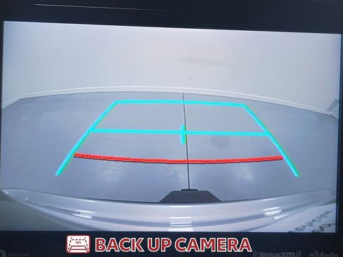 Certified 2021 Toyota Highlander XLE image 30