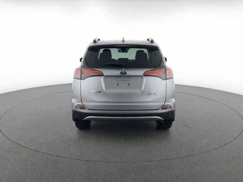 Used 2017 Toyota RAV4 XLE w/ Convenience Package image 8
