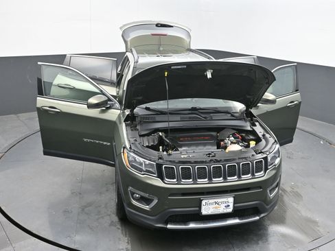 Used 2019 Jeep Compass Limited image 39