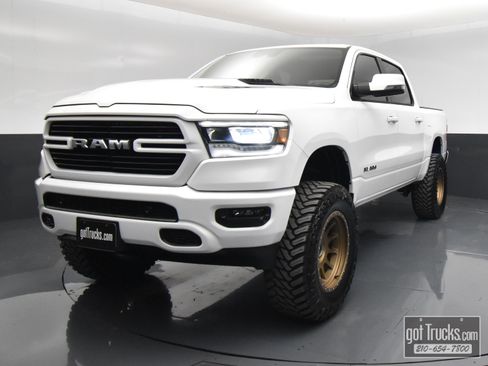 Used 2024 RAM 1500 Laramie AWD/4WD image 50