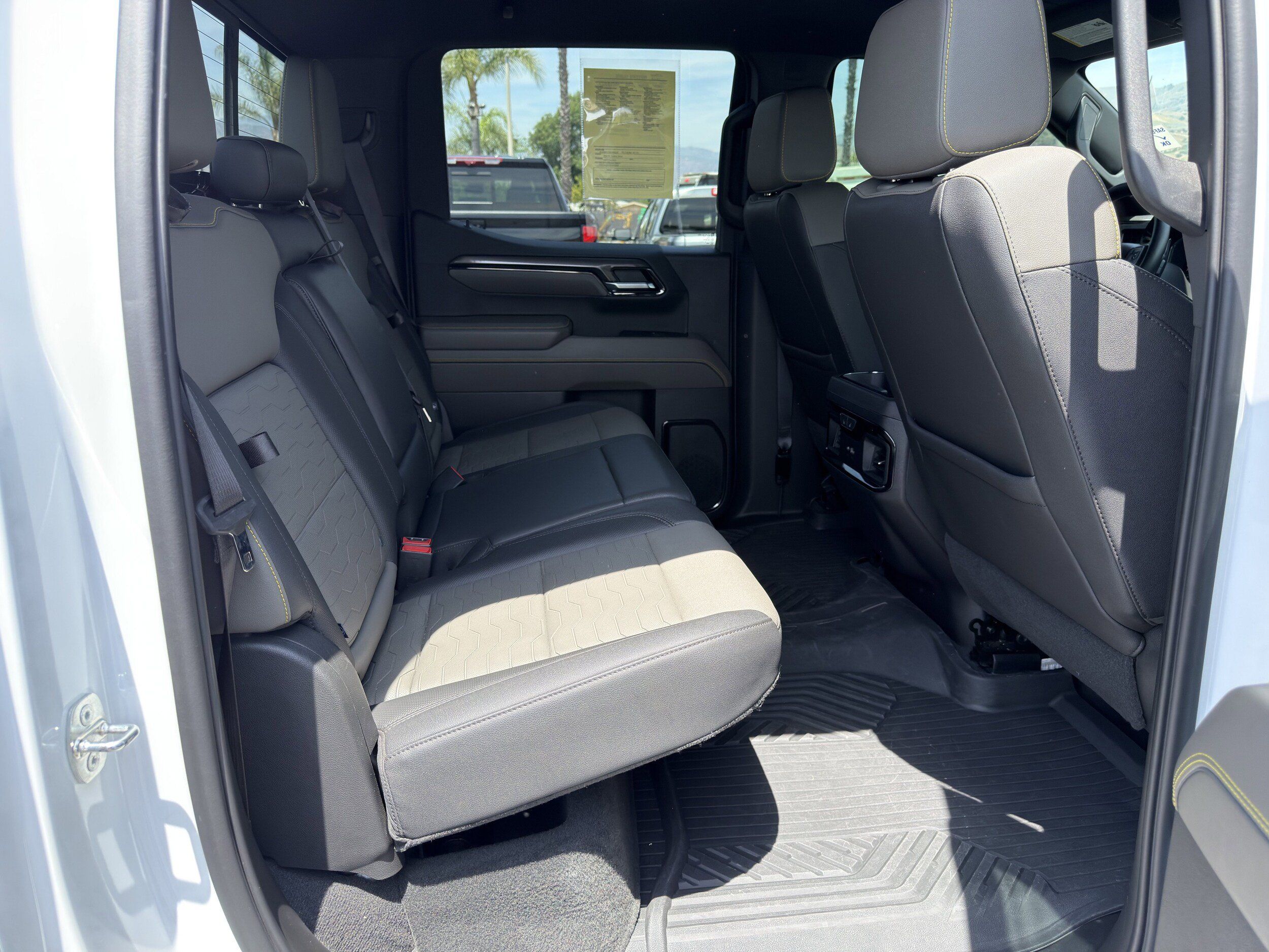 Used 2024 Chevrolet Silverado 1500 ZR2 w/ ZR2 Bison Edition AWD/4WD image 8