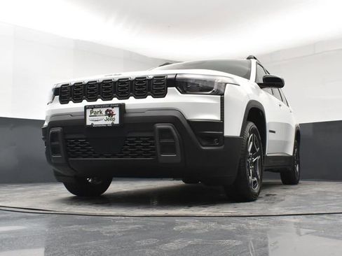 New 2026 Jeep Cherokee Limited image 20