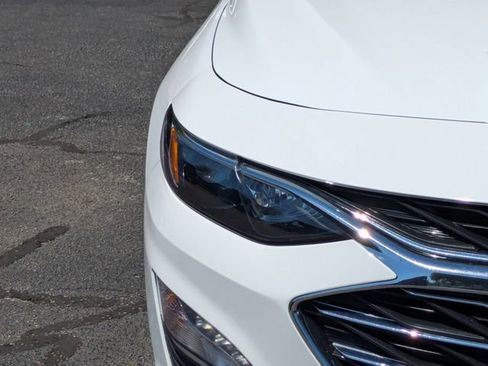 Used 2025 Chevrolet Malibu LT image 10