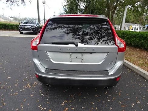 Used 2010 Volvo XC60 T6 image 10