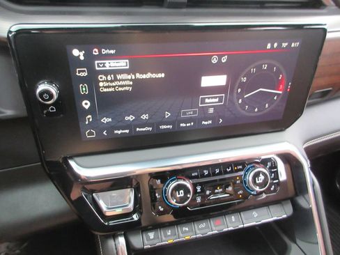 Certified 2026 GMC Sierra 2500 Denali Ultimate w/ Max Trailering Package AWD/4WD image 33