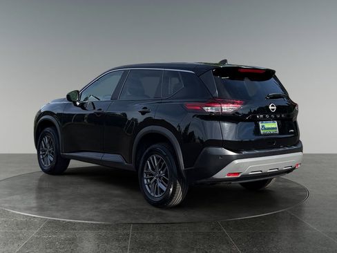 Used 2023 Nissan Rogue S AWD/4WD image 8