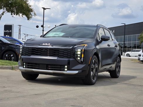 New 2026 Kia Sportage SX image 2