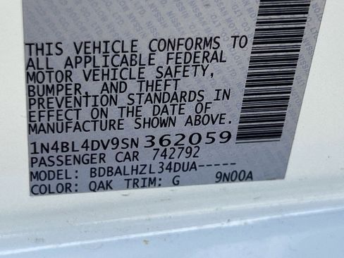 Certified 2025 Nissan Altima 2.5 SV image 27