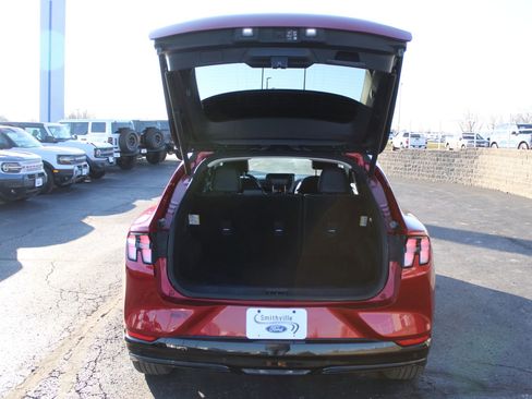 Used 2024 Ford Mustang Mach-E Premium image 18