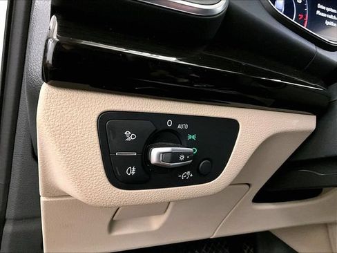 Used 2019 Audi Q5 2.0T Premium Plus w/ Premium Plus Package AWD/4WD image 31