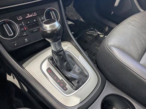 Used 2017 Audi Q3 2.0T Premium AWD/4WD image 10