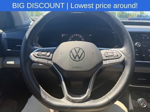 Used 2022 Volkswagen Taos SE w/ IQ.Drive SE Package AWD/4WD image 39