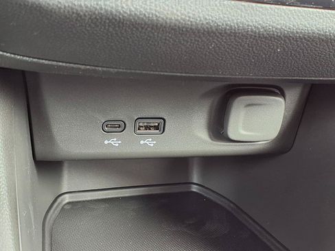 New 2026 Buick Envista Sport Touring w/ Convenience I Package FWD image 6