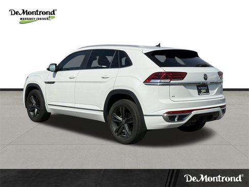 Used 2021 Volkswagen Atlas Cross Sport SE w/ V6 Towing Package image 7