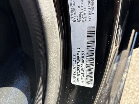 Used 2021 RAM 1500 Big Horn image 24