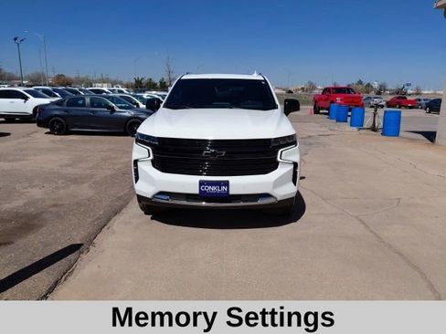 Used 2023 Chevrolet Suburban Premier AWD/4WD image 10