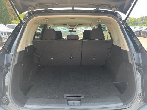 Used 2023 Nissan Rogue SV AWD/4WD image 13