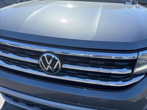 Used 2022 Volkswagen Atlas Cross Sport SEL AWD/4WD image 13