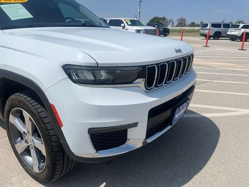 Used 2021 Jeep Grand Cherokee L Limited AWD/4WD image 11