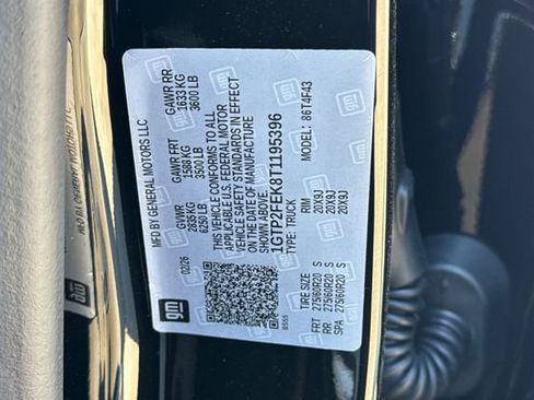 New 2026 GMC Canyon Denali w/ LPO, Denali Black Edition image 33