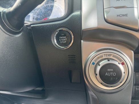 Used 2017 Toyota 4Runner Limited image 30