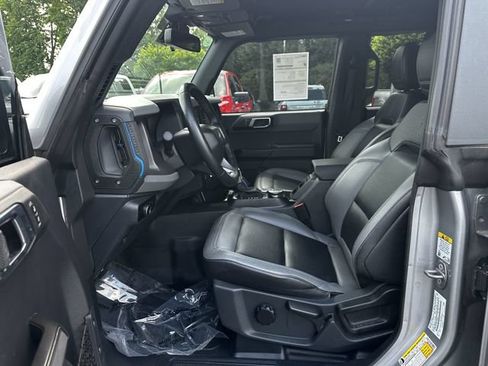 Certified 2024 Ford Bronco Black Diamond AWD/4WD image 19