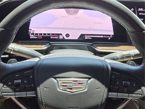 Used 2023 Cadillac Escalade Sport Platinum RWD image 32