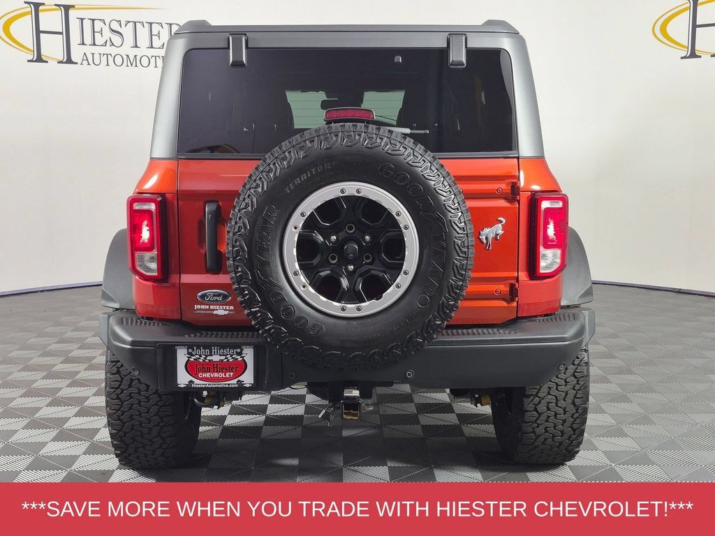 Used 2022 Ford Bronco Black Diamond w/ Sasquatch Package AWD/4WD image 6