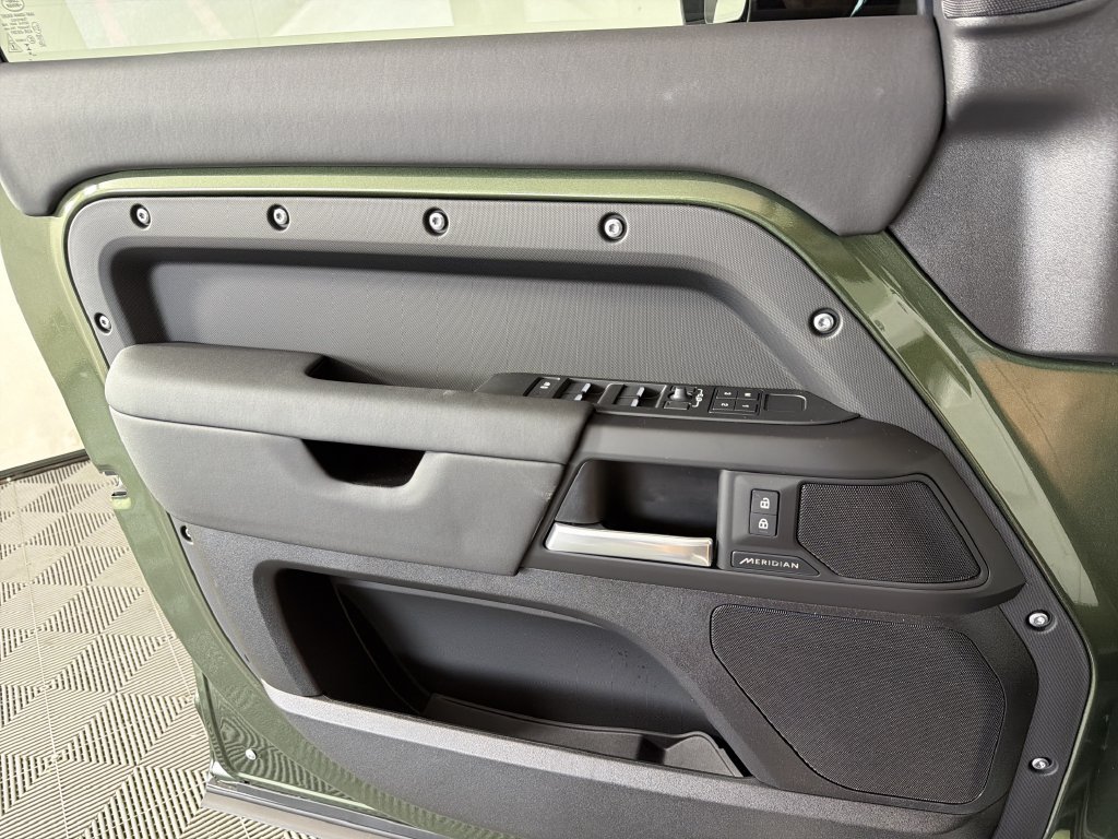 New 2026 Land Rover Defender 110 S AWD/4WD image 25