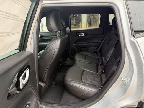 New 2026 Jeep Compass Latitude image 26