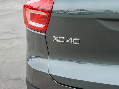 New 2026 Volvo XC40 B5 Plus w/ Protection Package Premier image 12