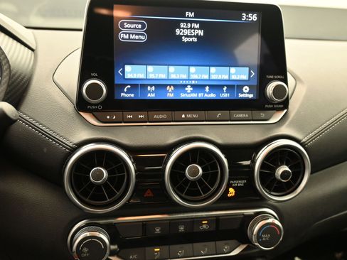 Used 2024 Nissan Sentra SV image 21