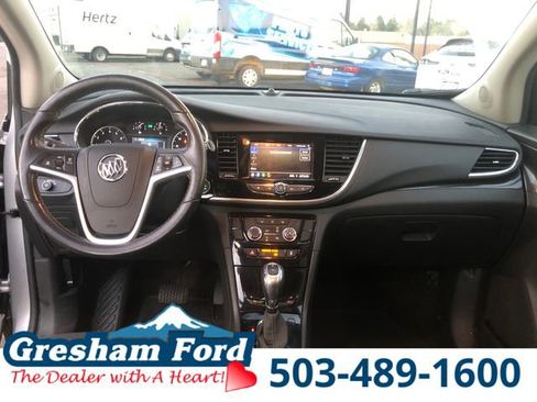 Used 2022 Buick Encore Preferred image 17