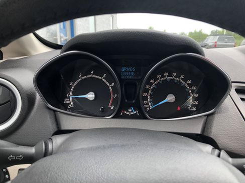 Used 2015 Ford Fiesta SE FWD image 23