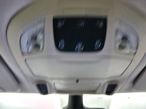 Used 2024 Chrysler Pacifica Limited w/ Trailer Tow Group image 38